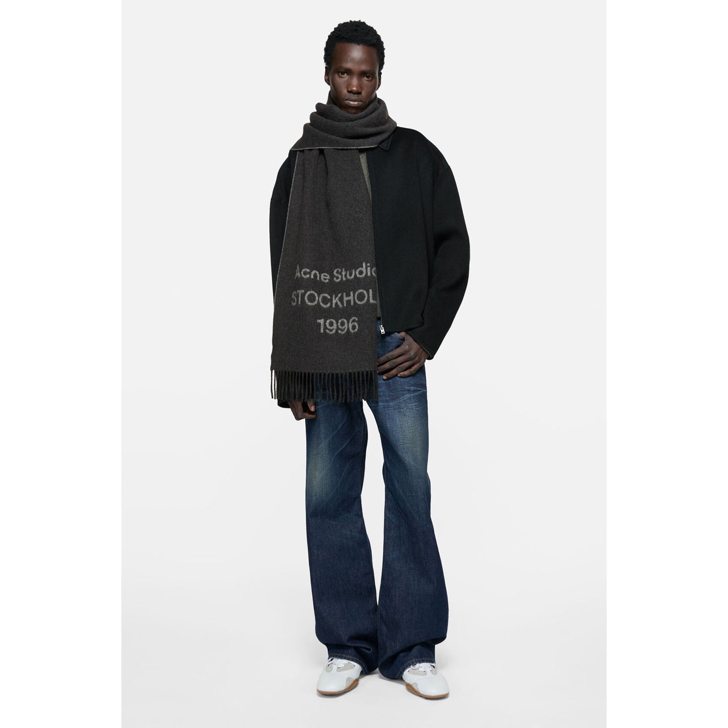 
                  
                    Logo Scarf - Wide
                  
                