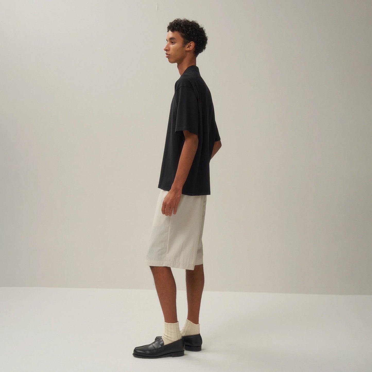 
                  
                    TRAVEL NYLON WIDE EASY SHORTS
                  
                