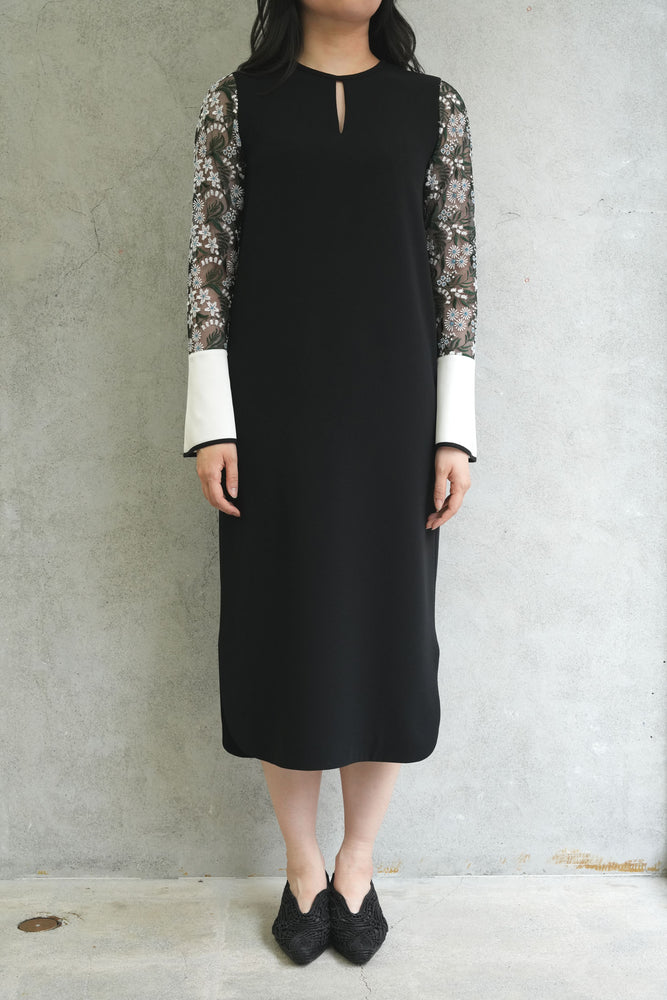 
                  
                    Floral Lace-Sleeve Classic Dress - black
                  
                