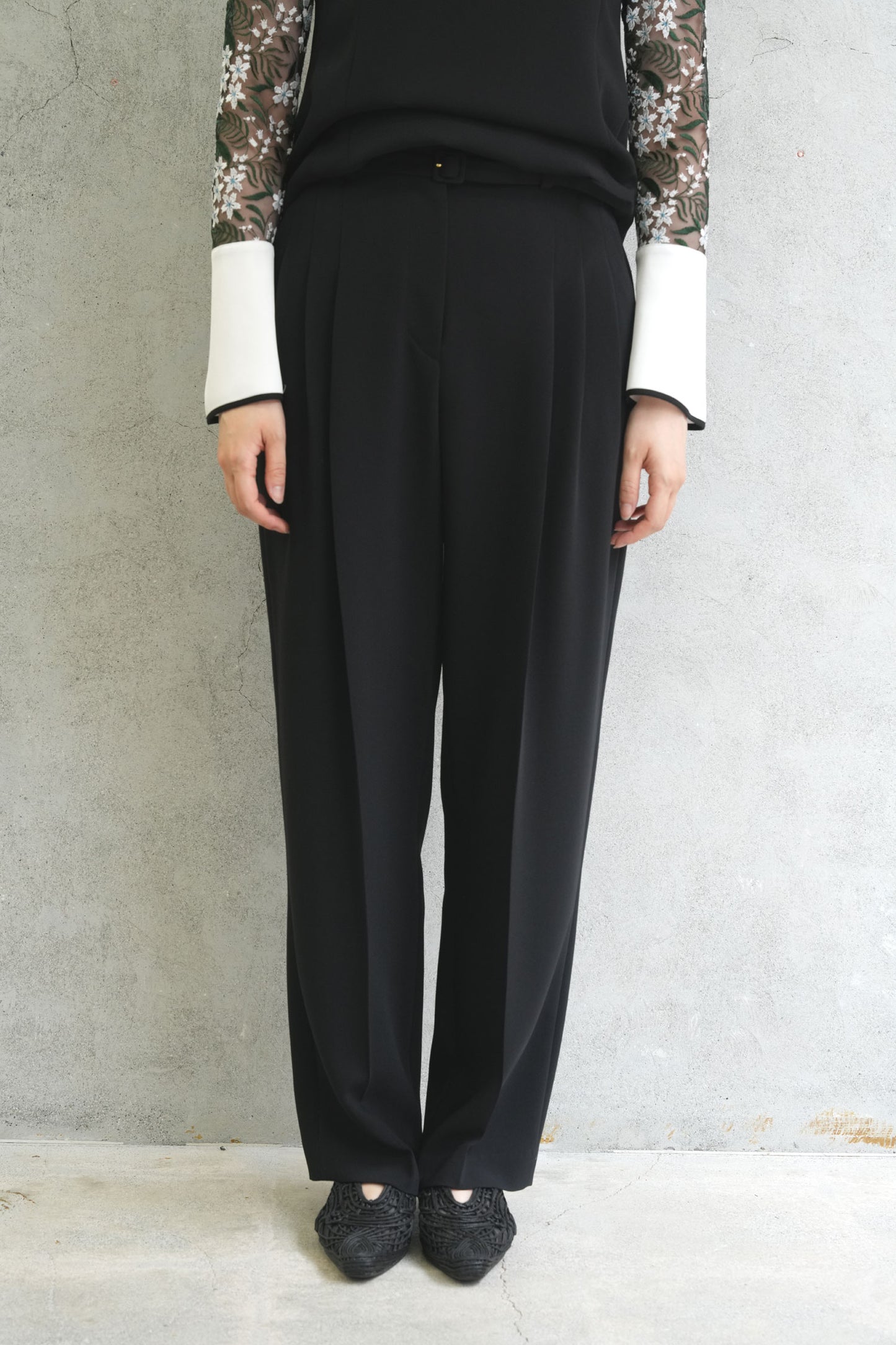 
                  
                    Triacetate Polyester Georgette High Waisted Trousers - black
                  
                