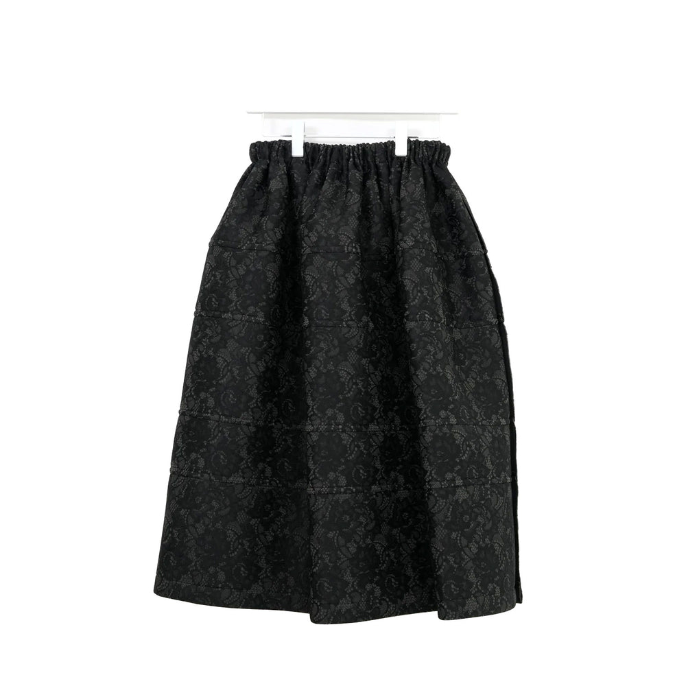 
                  
                    エステルレースボンディングスカート-BLACK-
                  
                