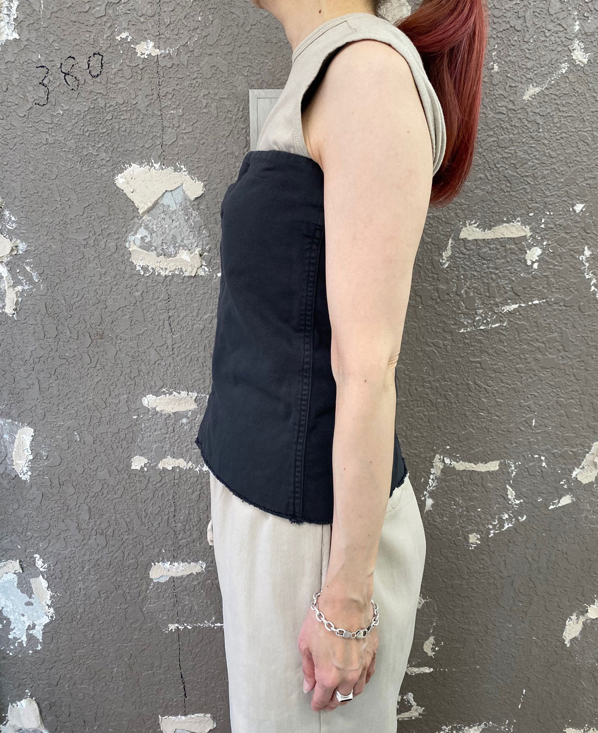 
                  
                    THIN CANVAS SNAP TOP -BLACK-
                  
                