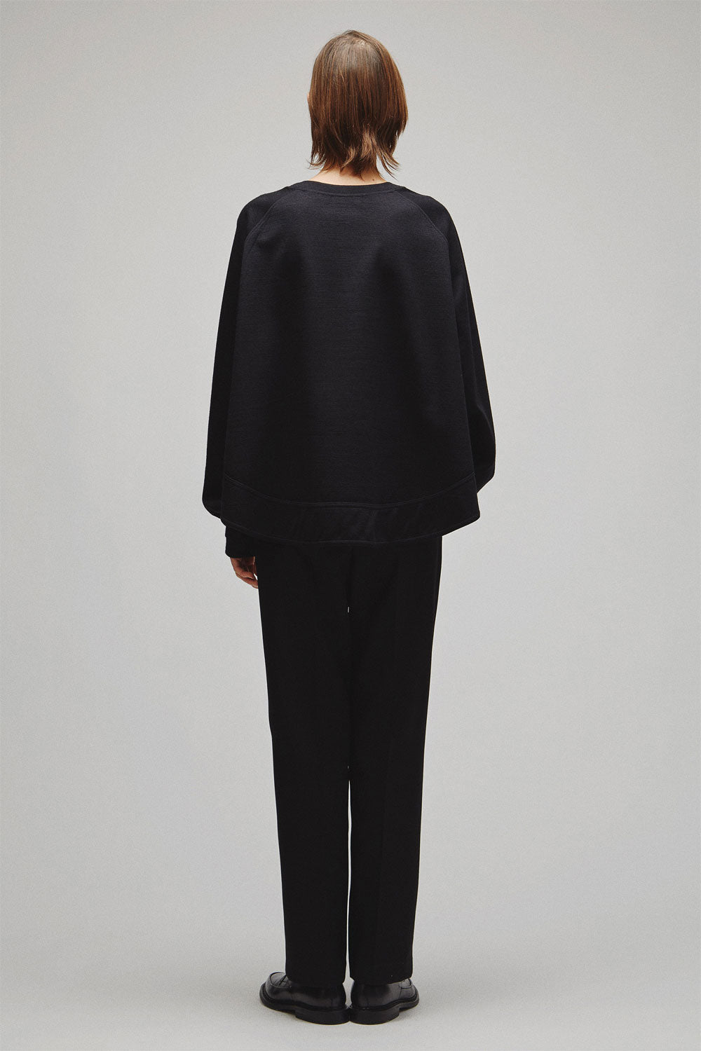 
                  
                    RERACS A-LINE SHORT RAGLAN SWEAT
                  
                