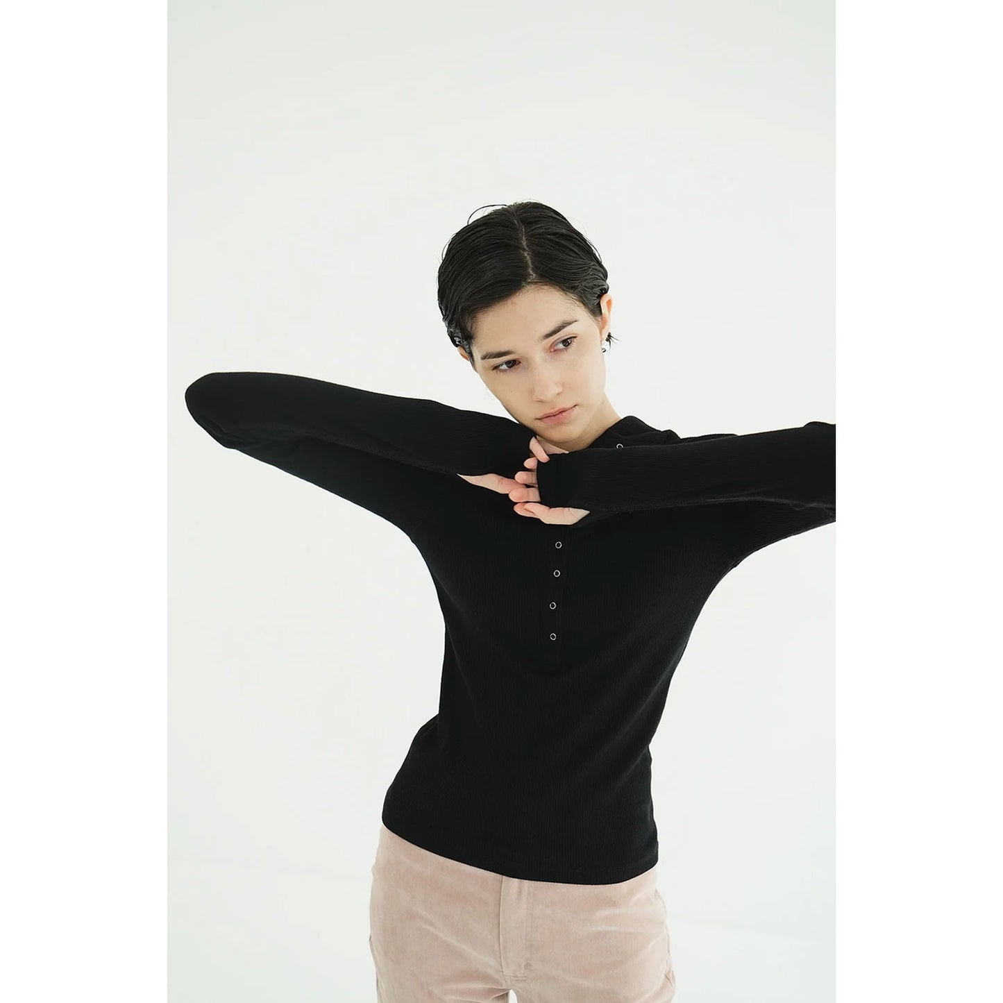 
                  
                    WOOL RIB HOODED TIGHT TOPS -GRAY-
                  
                