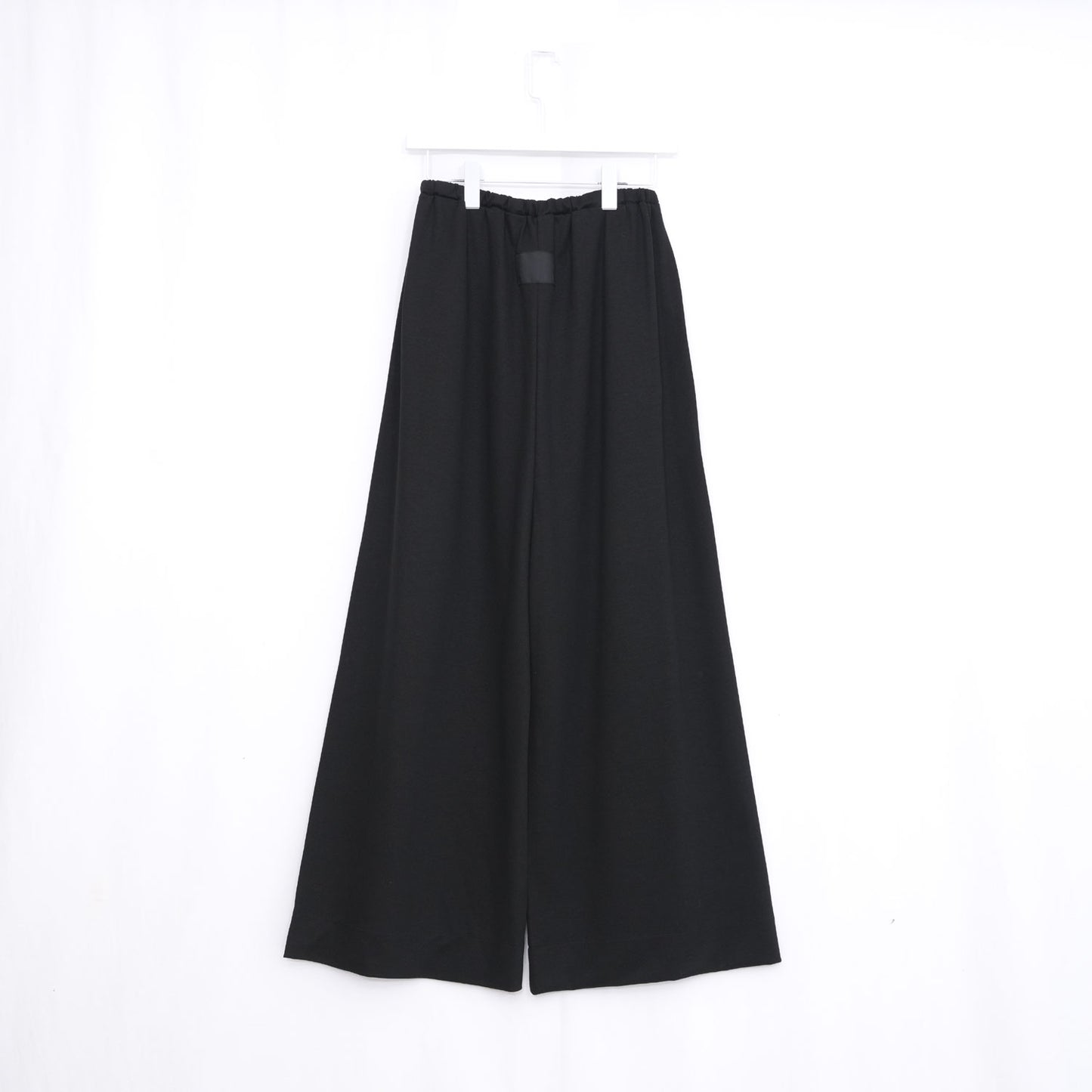
                  
                    ALISON TROUSERS -BLACK-
                  
                