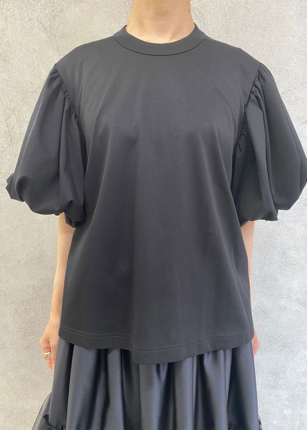 
                  
                    バルーンスリーブTOPS-BLACK-
                  
                