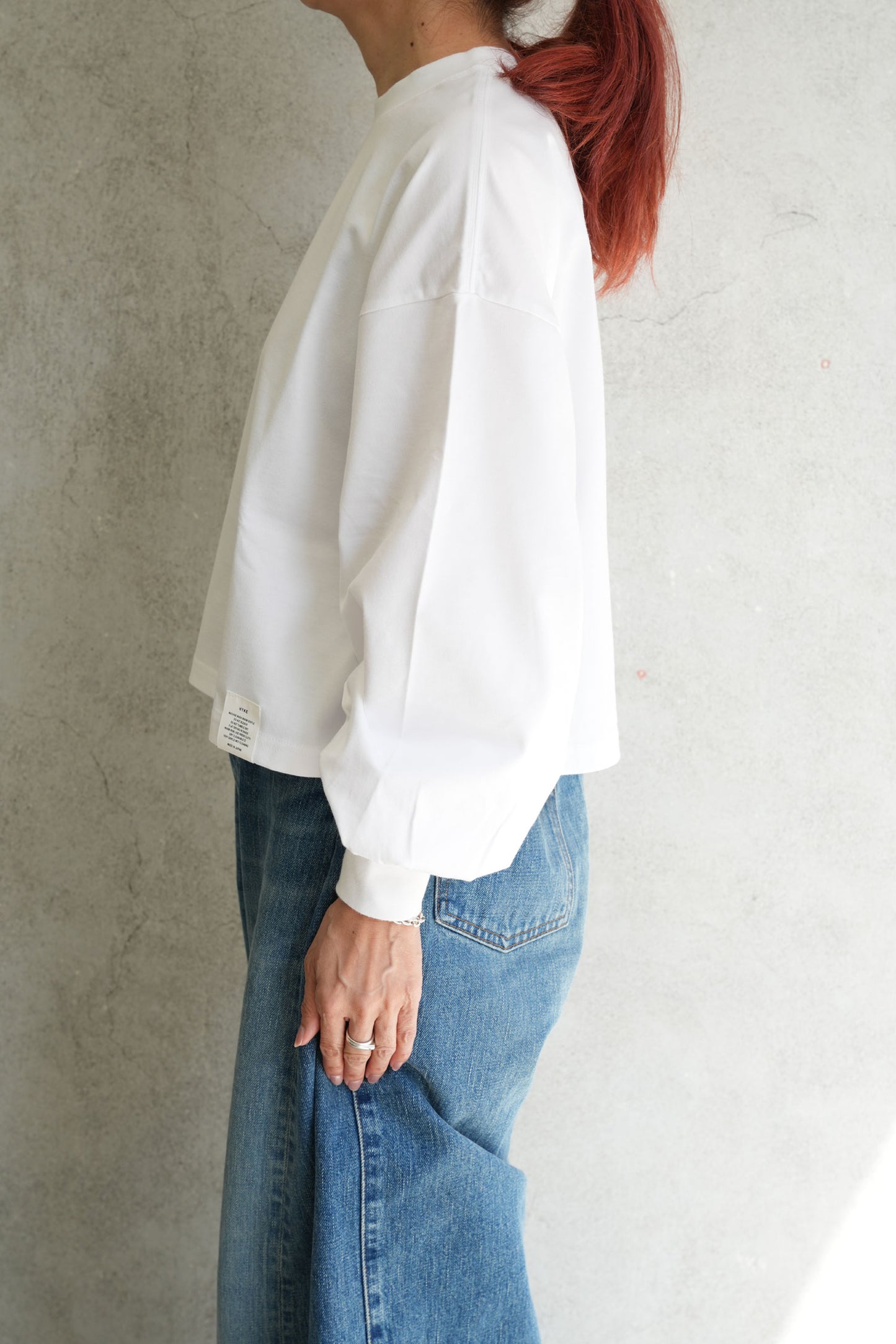 
                  
                    CROPPED LONG-SLV TEE/BIG FIT(6.5OZ)-BLACK-
                  
                
