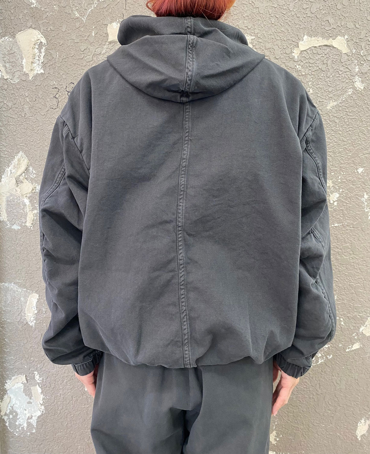 
                  
                    THIN CANVAS HOODED ZIPPER JACKET -BLACK-
                  
                