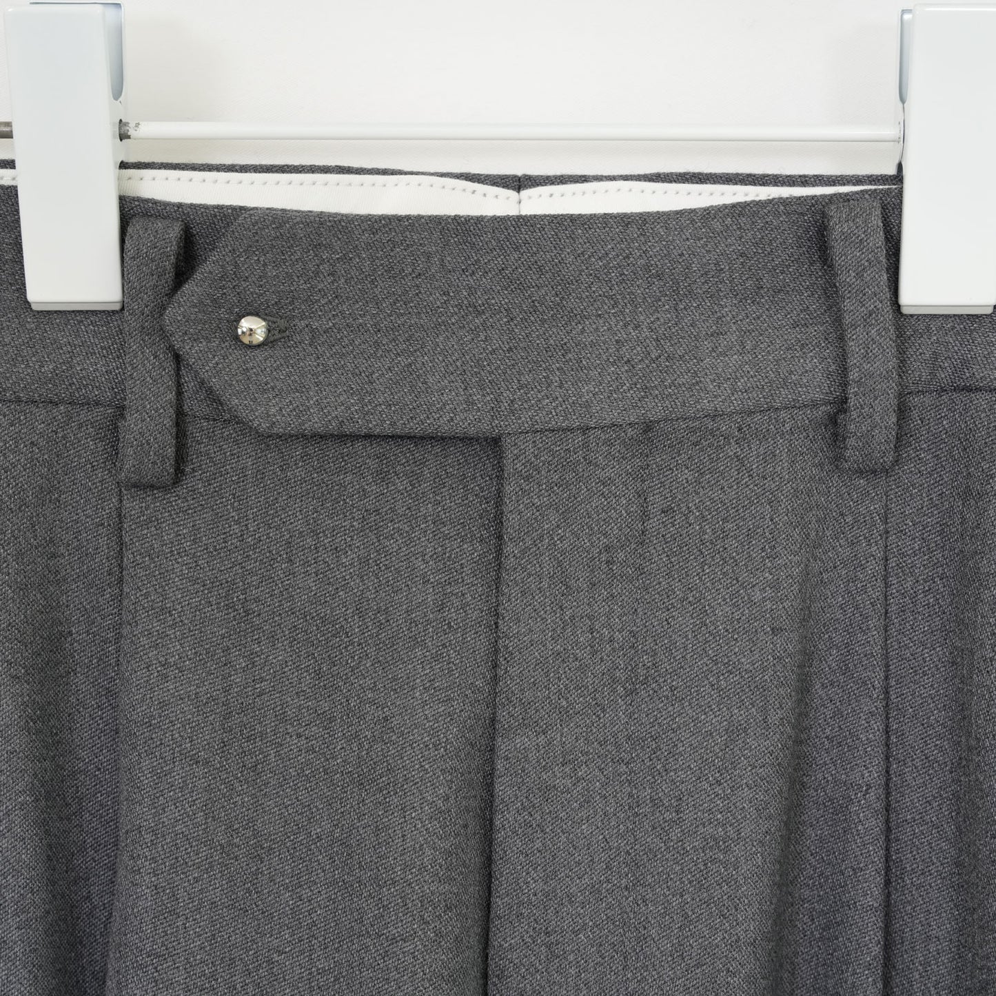 
                  
                    DOESKIN BARREL-LEG PANTS-CHACOAL-
                  
                