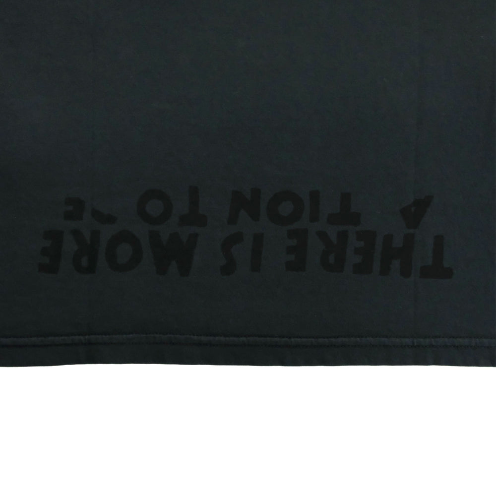 
                  
                    Vネック SIDA TシャツーBLACK-
                  
                