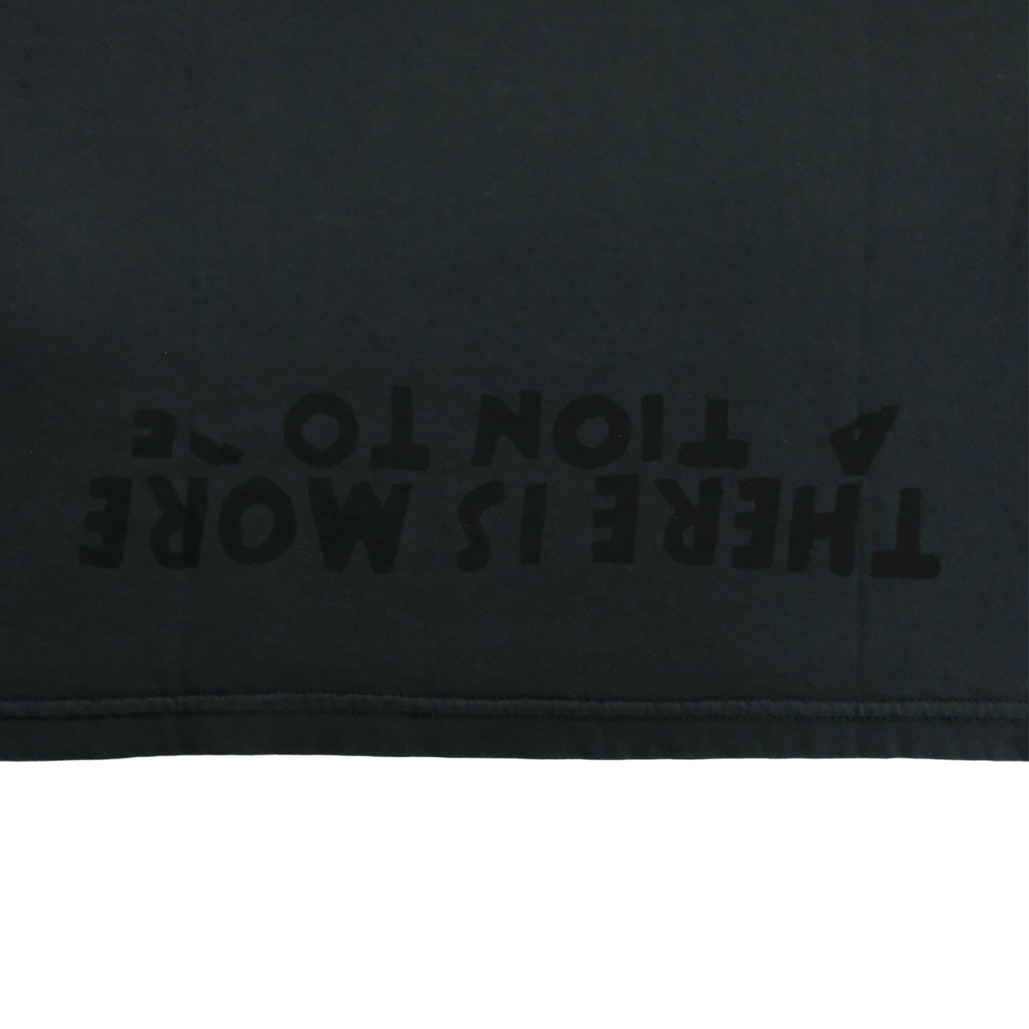 
                  
                    Vネック SIDA TシャツーBLACK-
                  
                