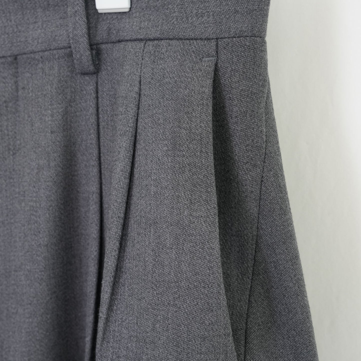 
                  
                    DOESKIN BARREL-LEG PANTS-CHACOAL-
                  
                