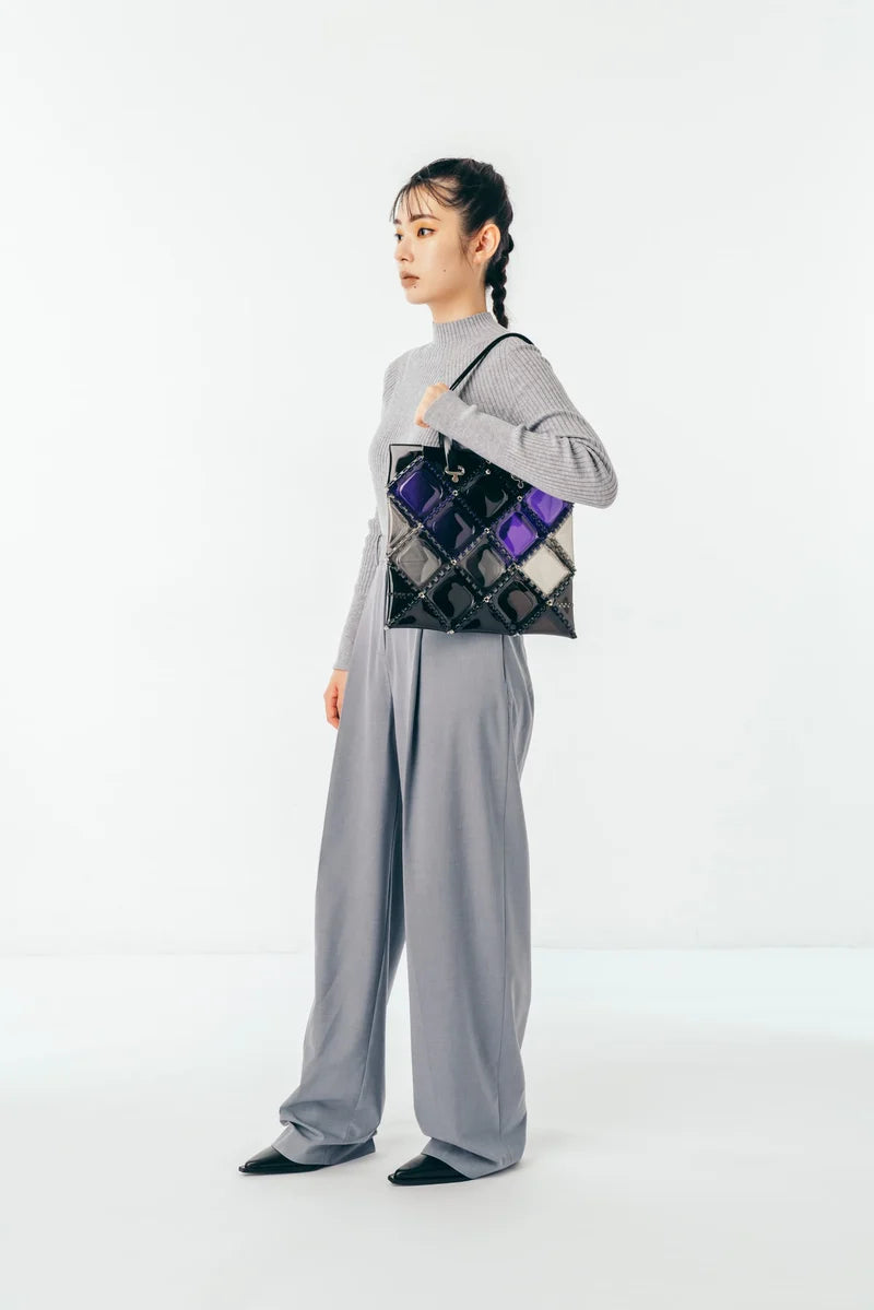 
                  
                    FLAT TOTE BLEND
                  
                