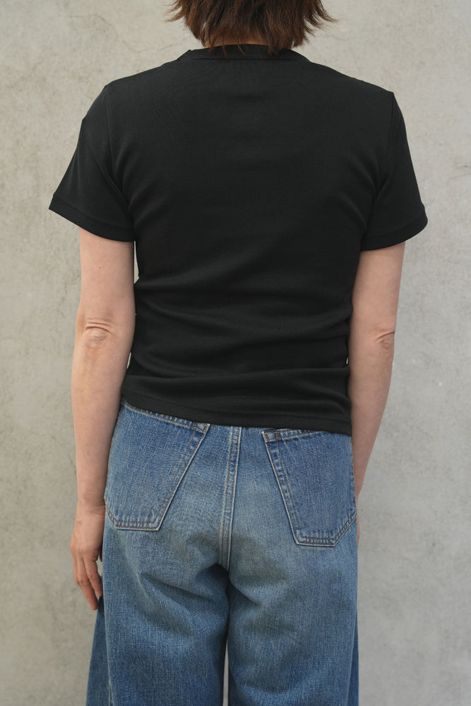
                  
                    SHORT-SLV TEE-BLACK-
                  
                