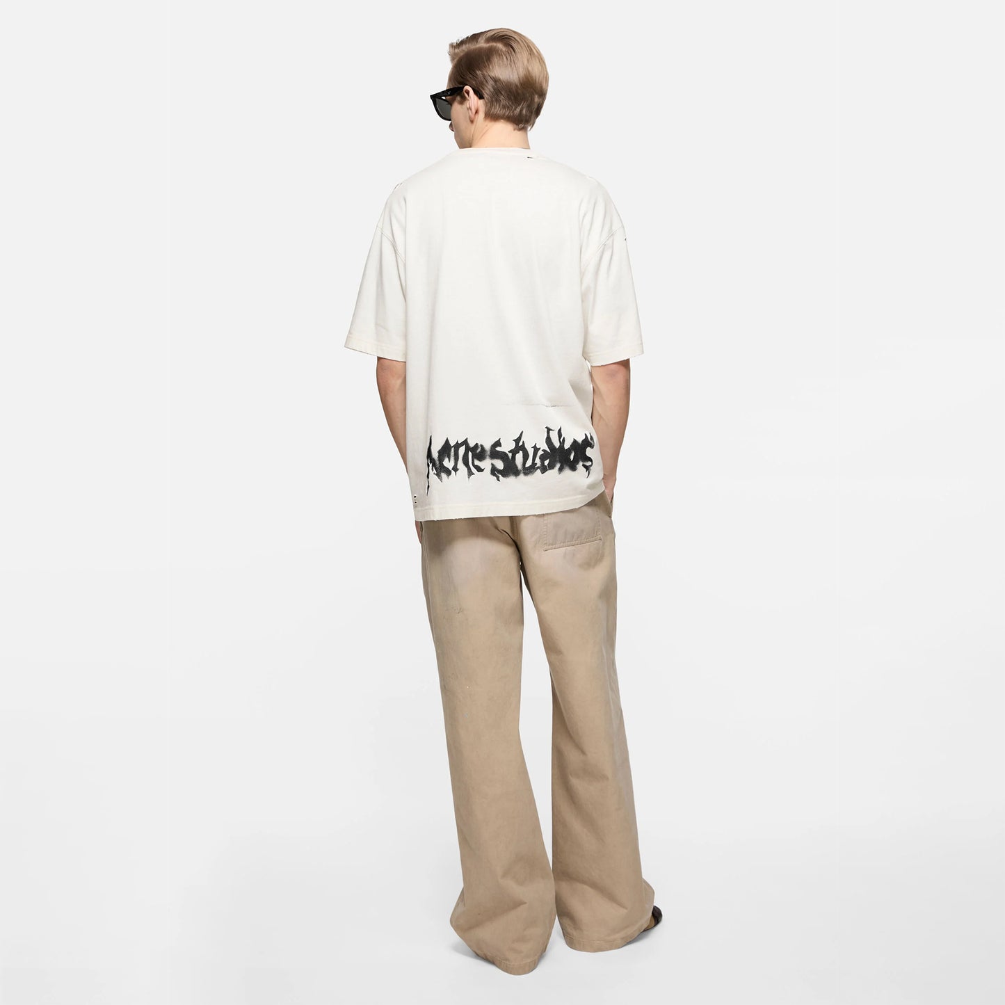 
                  
                    GOTHIC LOGO T-SHIRT
                  
                