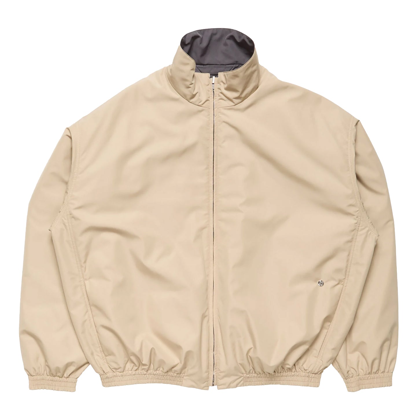
                  
                    REVERSIBLE LOGO JACKET
                  
                