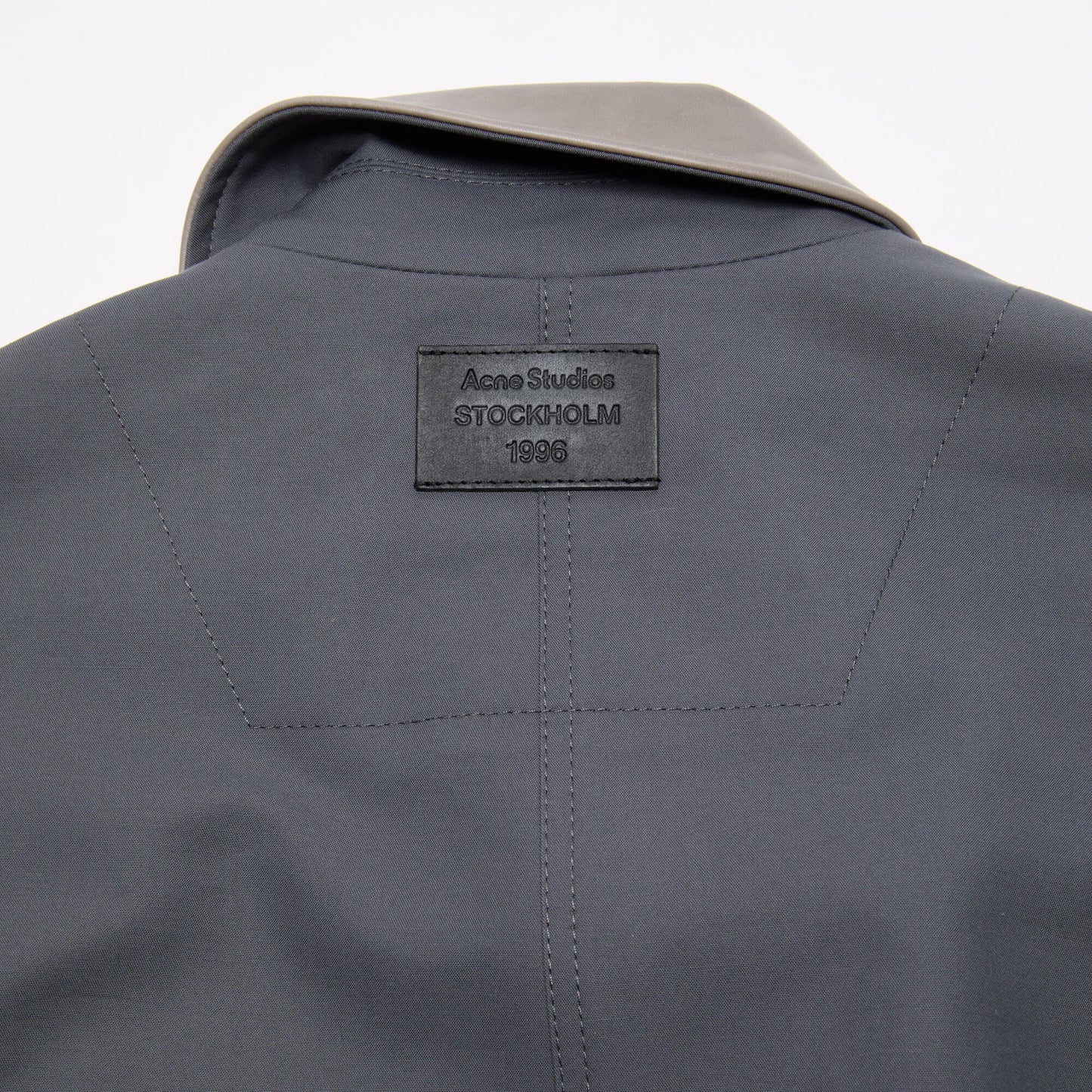 
                  
                    BOMBER WITH LEATHER COLLAR
                  
                