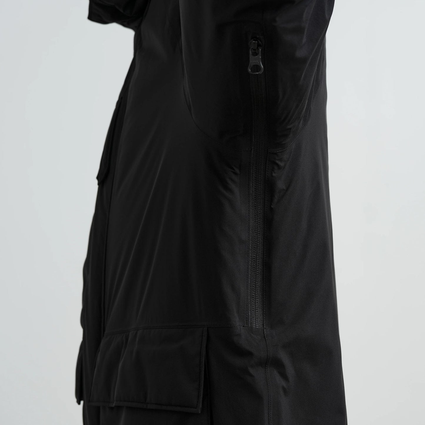 
                  
                    PERTEX® SHIELD INSULATED MILITARY PARKA
                  
                