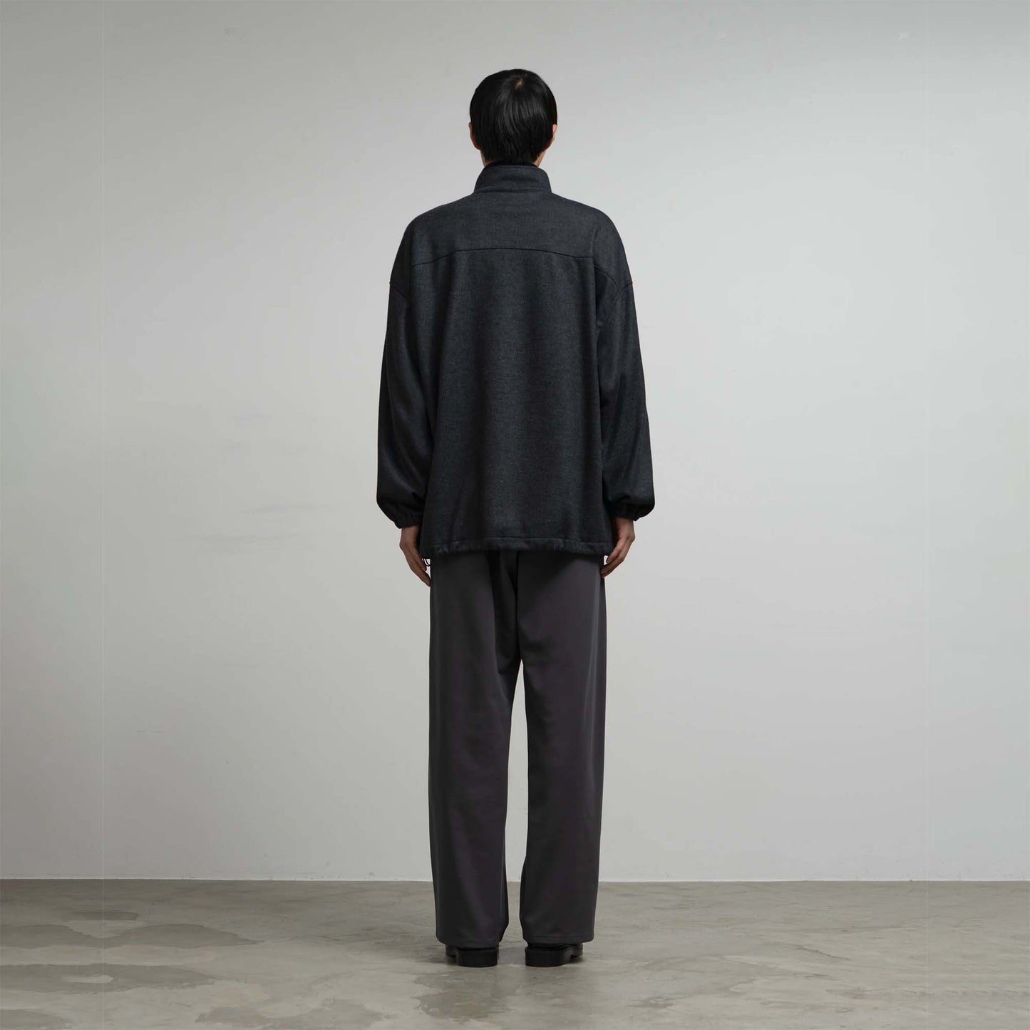 
                  
                    WOOL SMOOTH FLANNEL TRACK BLOUSON
                  
                