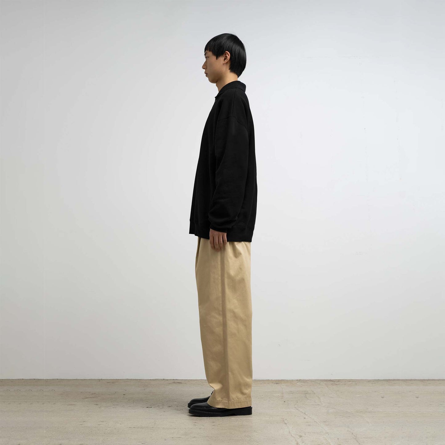 
                  
                    AZUMA TERRY PULLOVER POLO SWEAT
                  
                