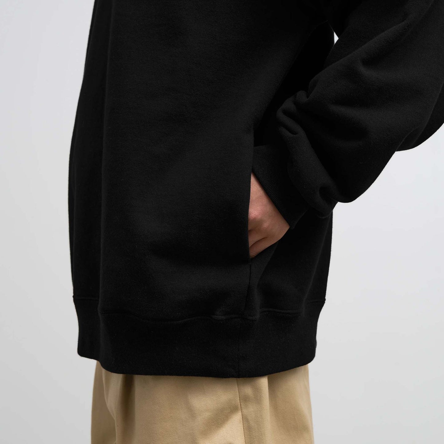 
                  
                    AZUMA TERRY PULLOVER POLO SWEAT
                  
                