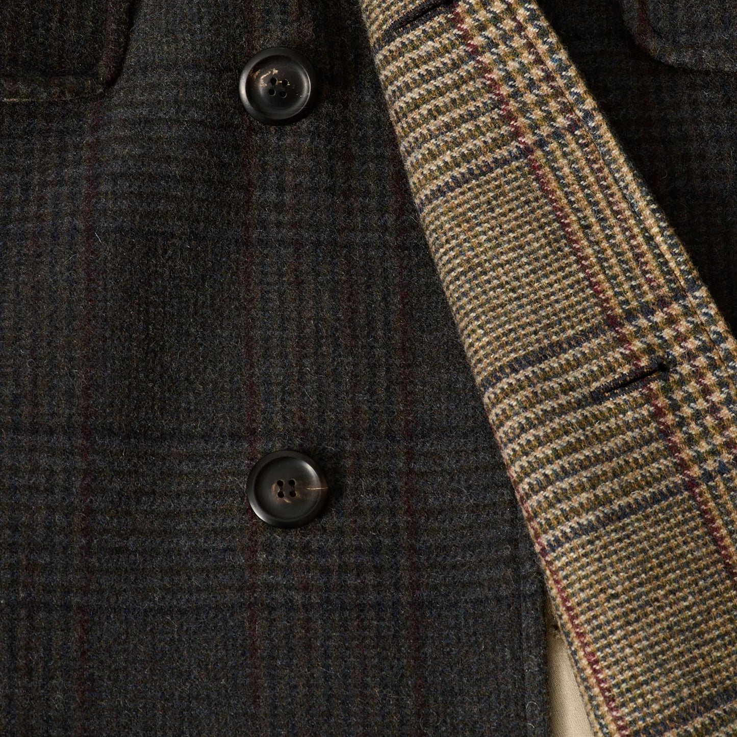 
                  
                    COLLAPSE CARCOAT
                  
                