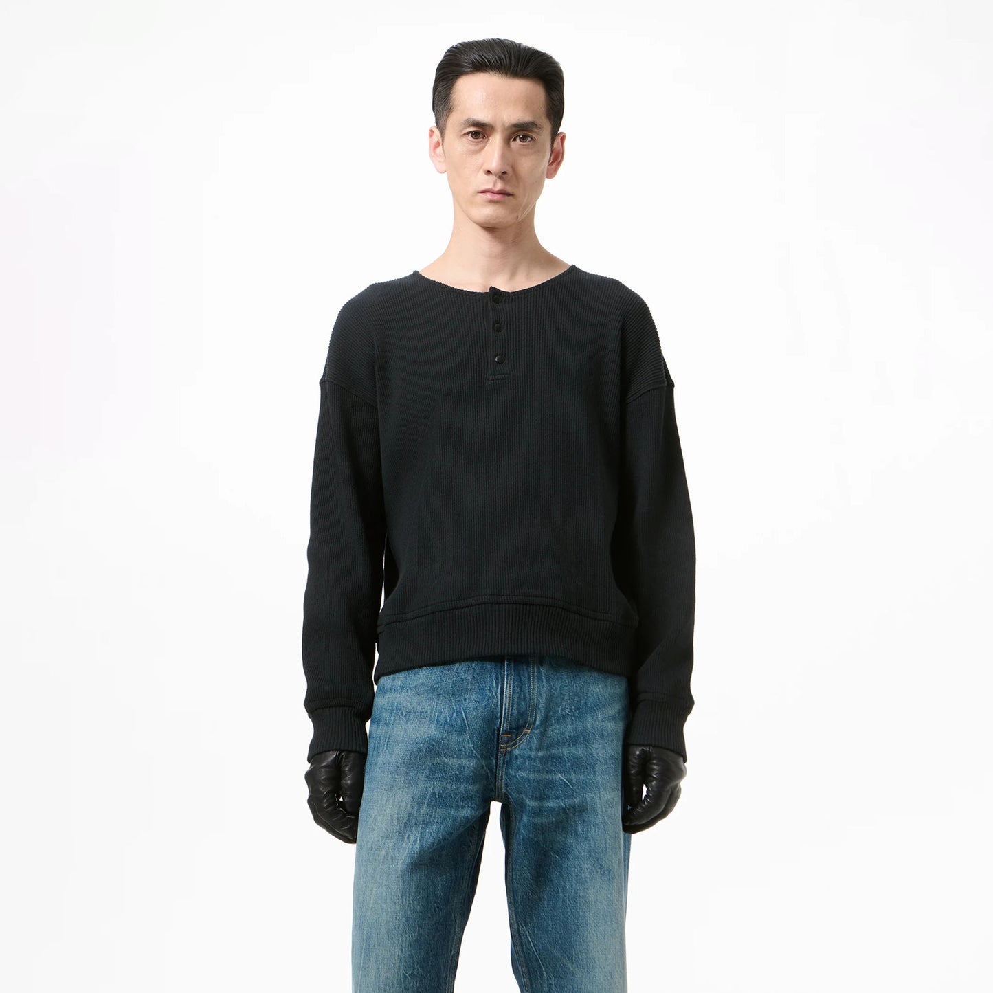 
                  
                    BALLON SWEATSHIRT
                  
                