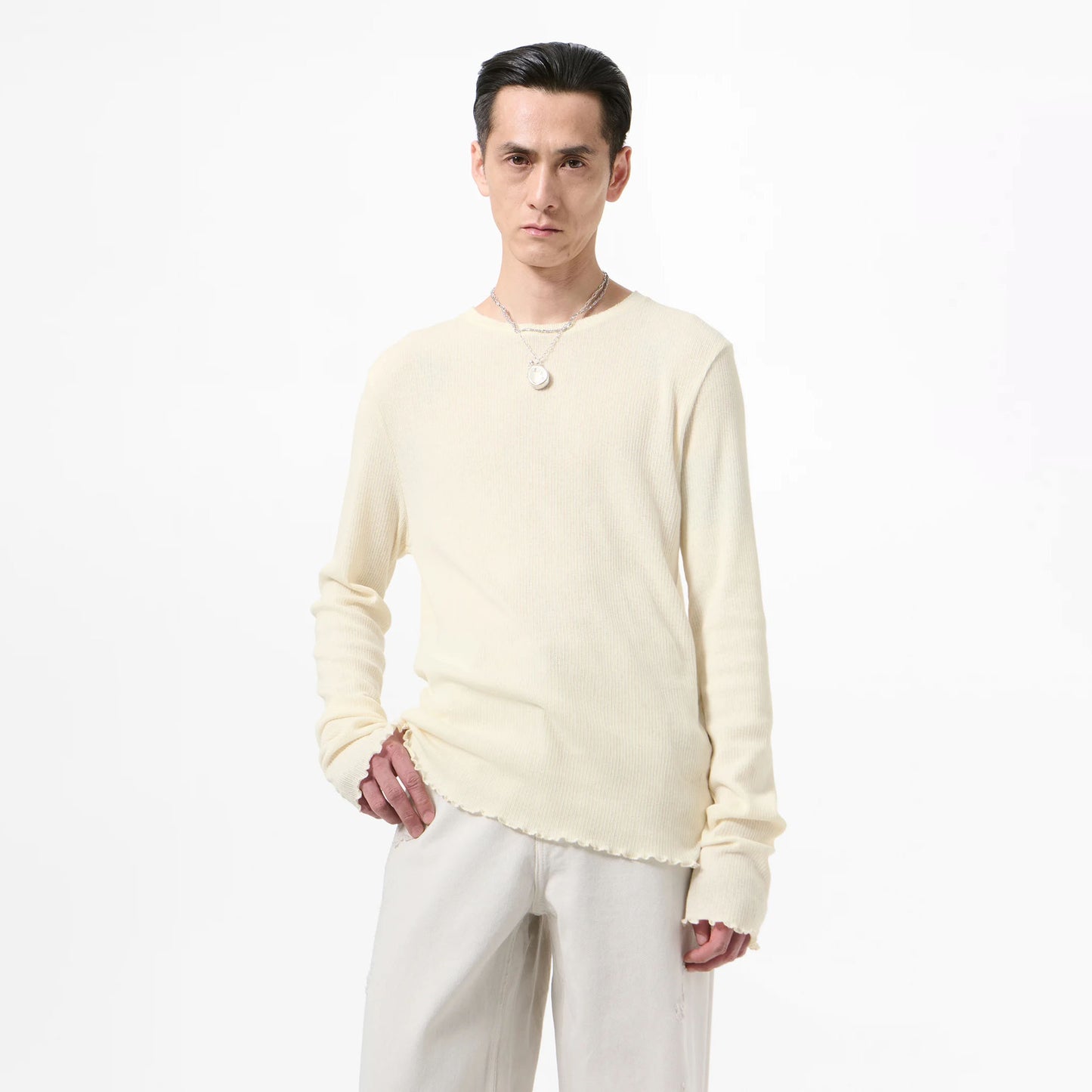 
                  
                    ELONGATED LONGSLEEVE
                  
                