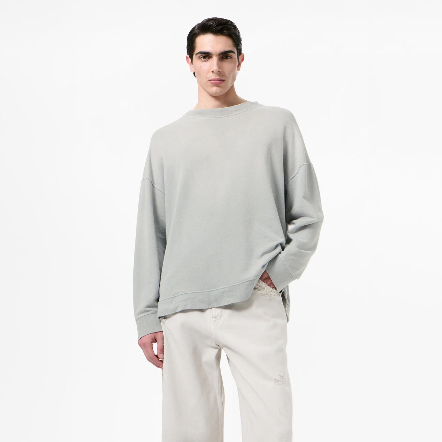 
                  
                    SLACK SWEATSHIRT
                  
                