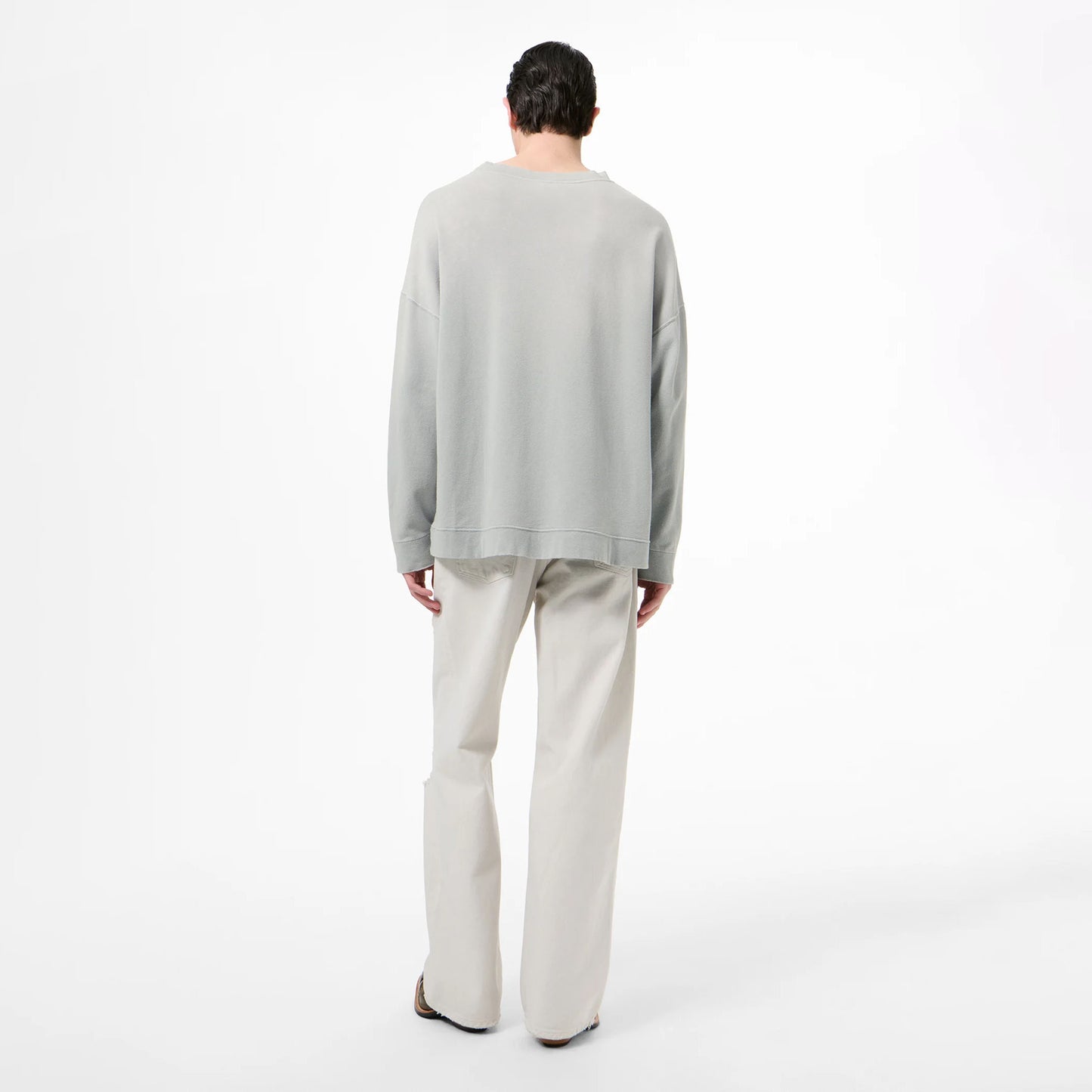 
                  
                    SLACK SWEATSHIRT
                  
                