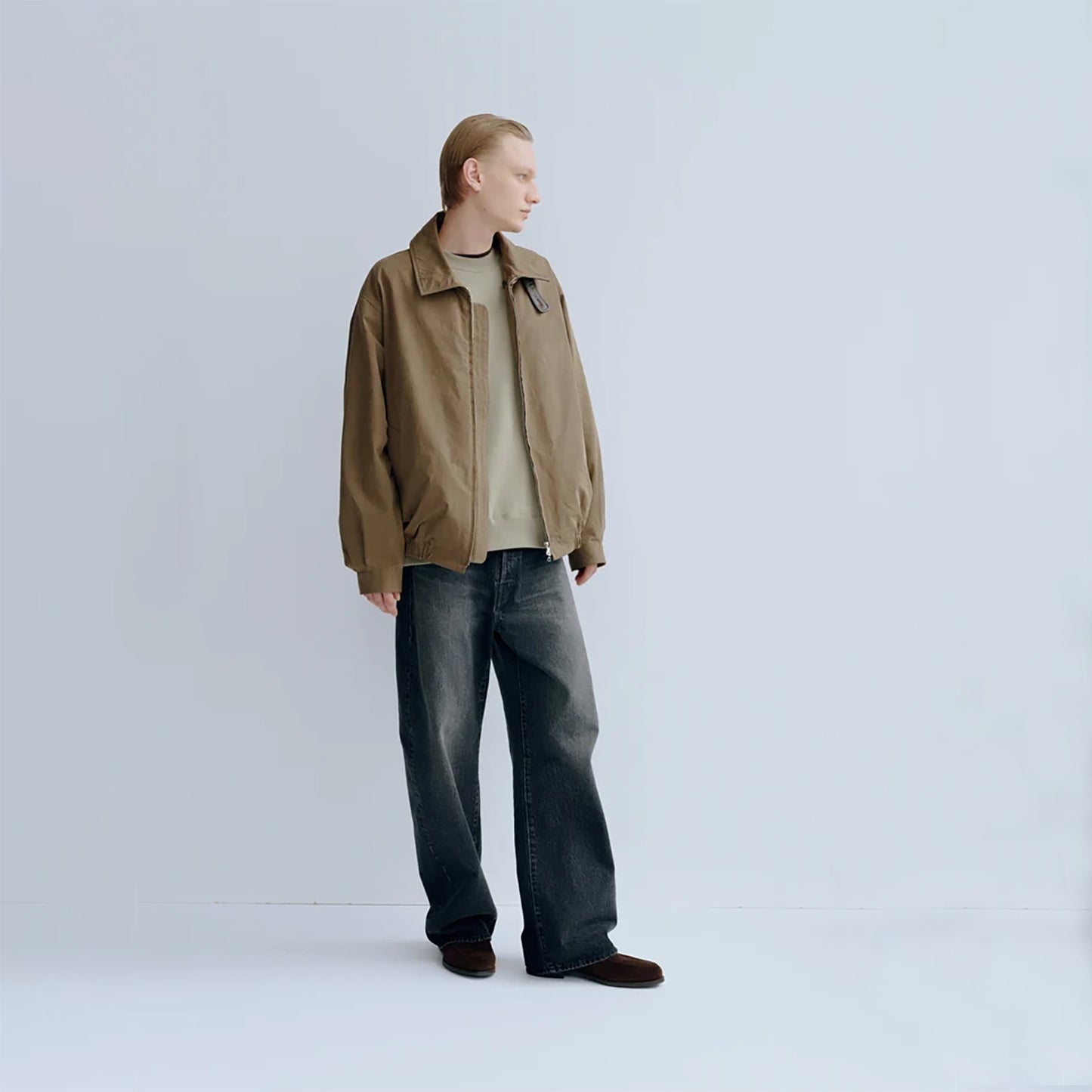 
                  
                    DETATCHABLE COLLAR RESIN-FINISH COTTON JACKET
                  
                