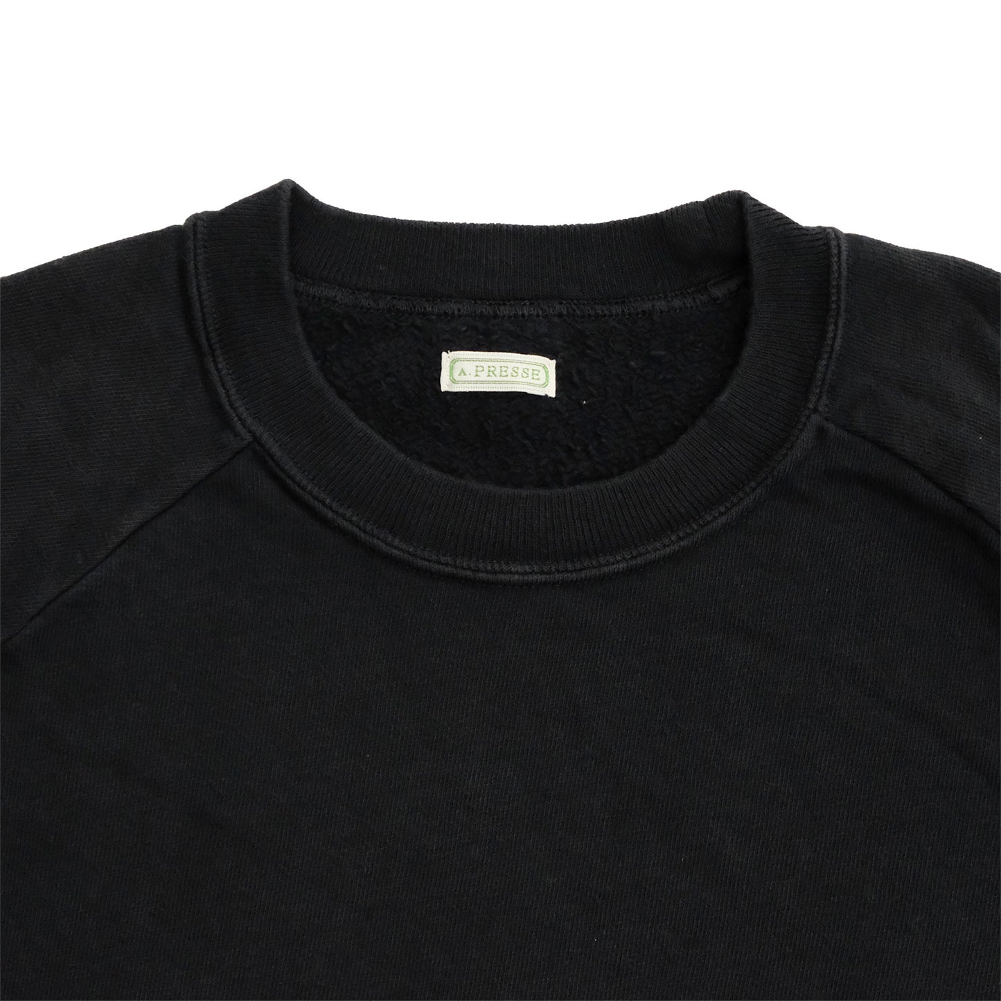 
                  
                    VINTAGE LIGHT WEIGHT S/S SWEATSHIRT
                  
                