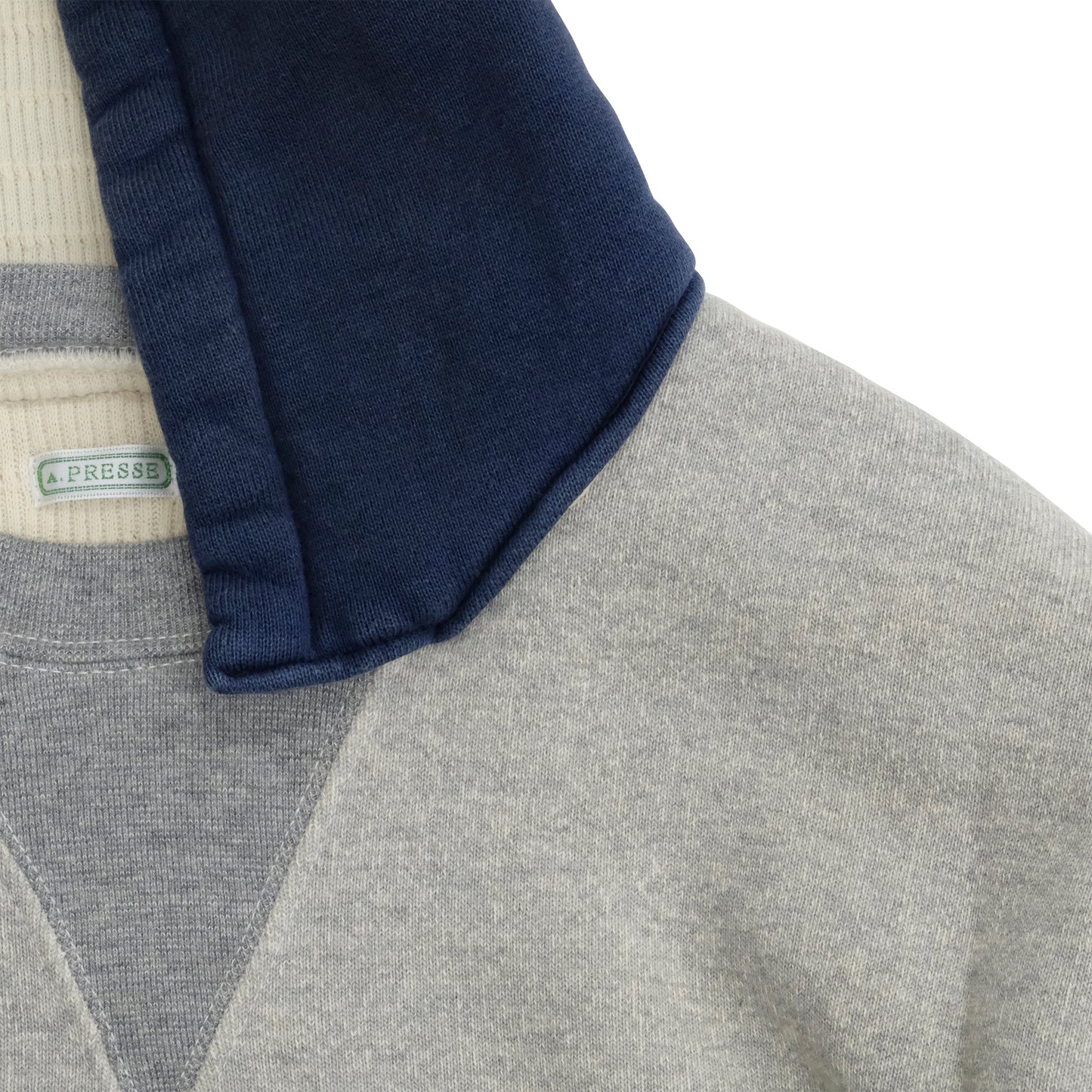 
                  
                    VINTAGE ATTACHED HOOD SWEAT PARKA
                  
                