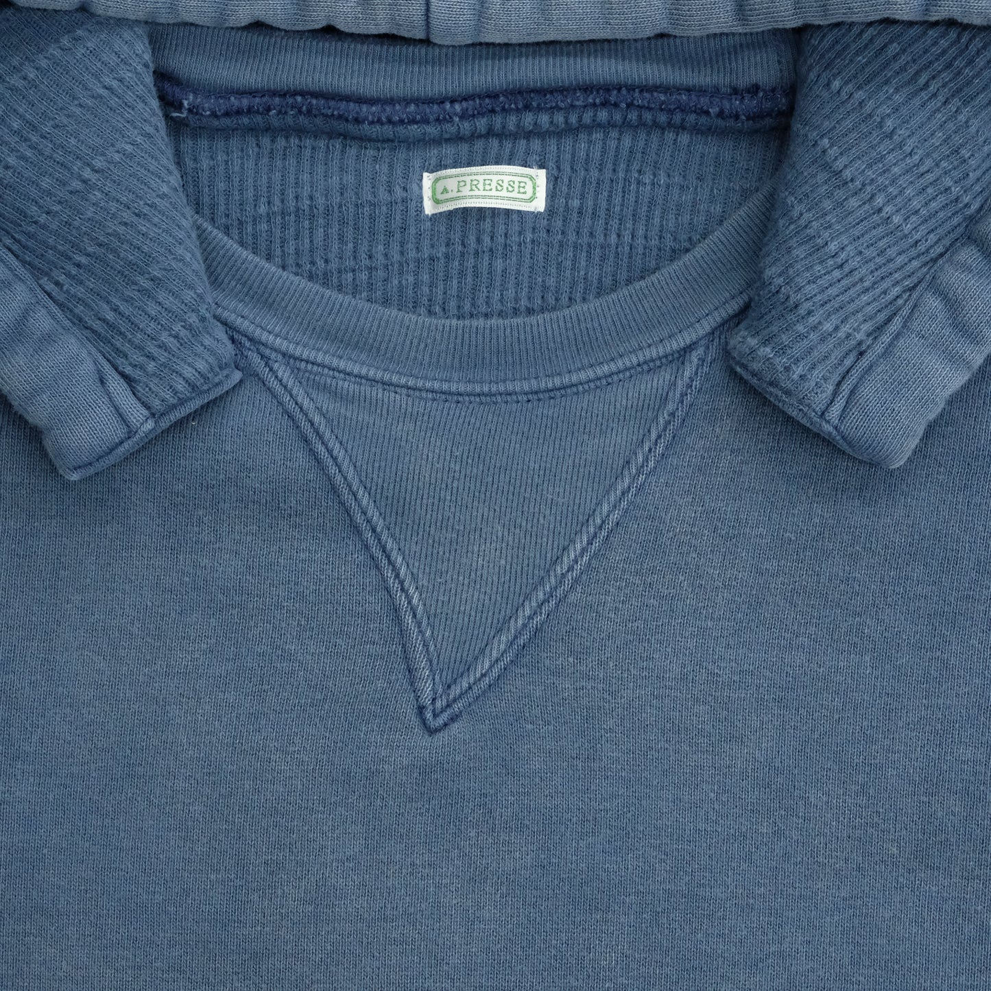 
                  
                    VINTAGE ATTACHED HOOD SWEAT PARKA
                  
                