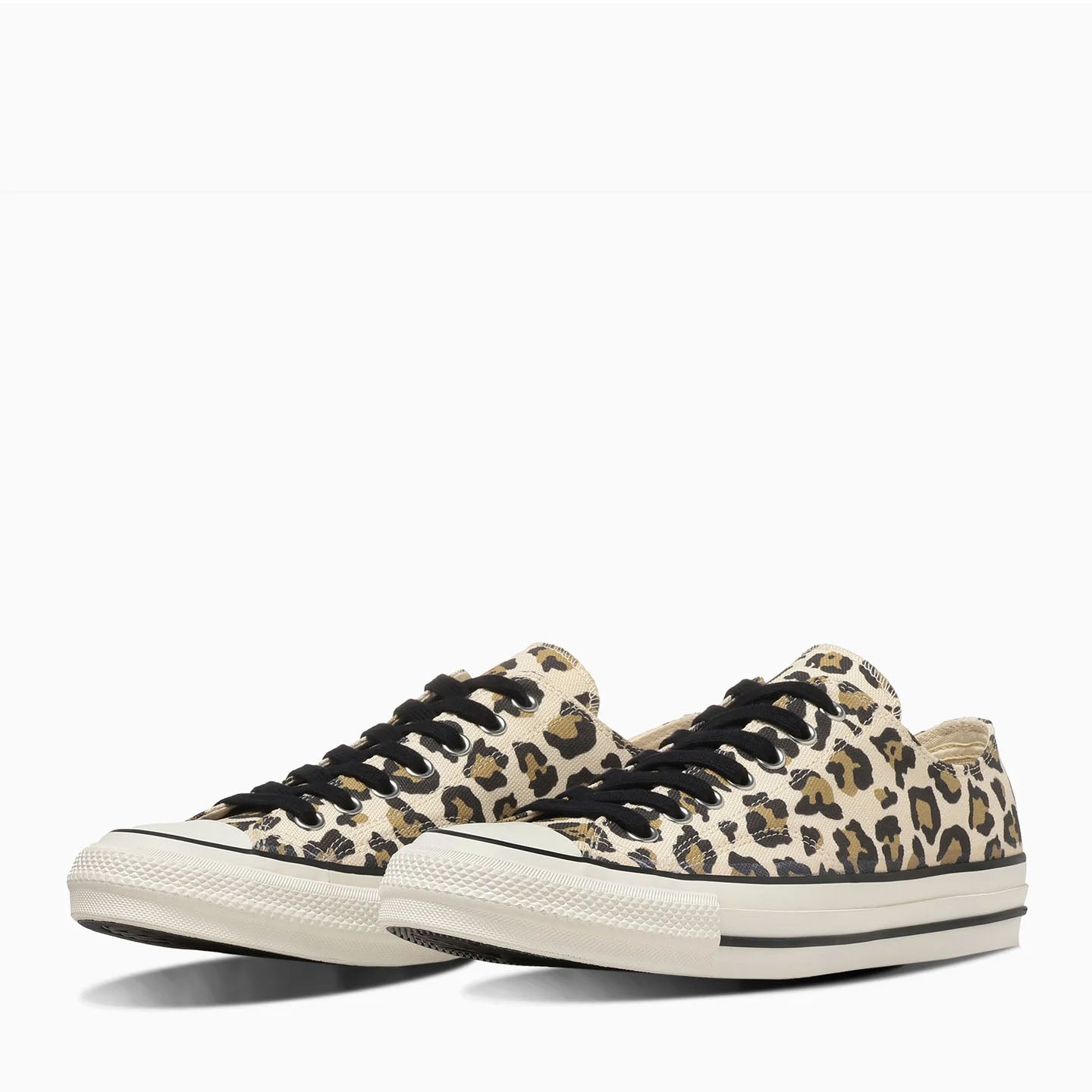 
                  
                    CHUCK TAYLOR MATERIAL OX
                  
                