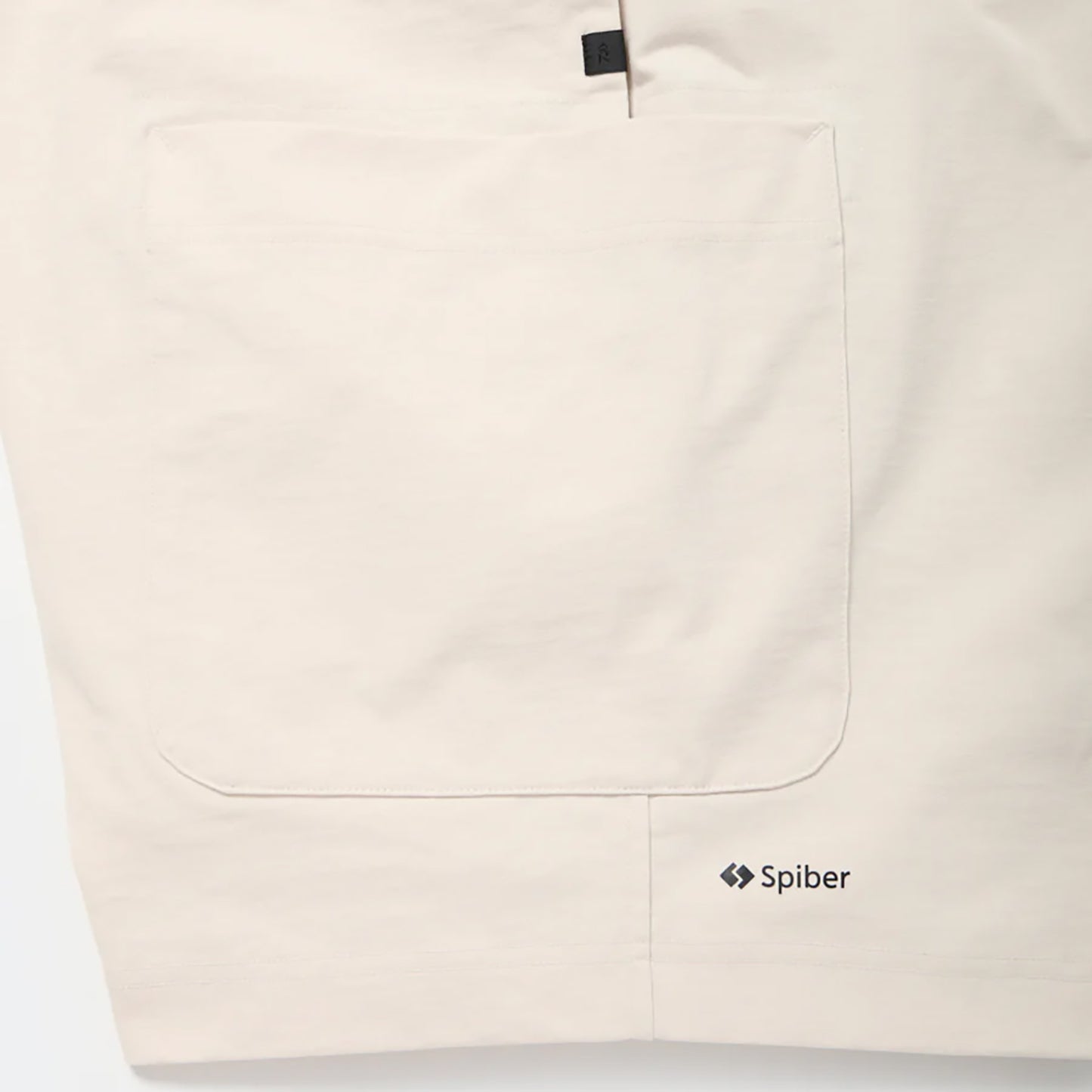 
                  
                    TECH SIDE POCKET SHORTS BREWED PROTEIN
                  
                