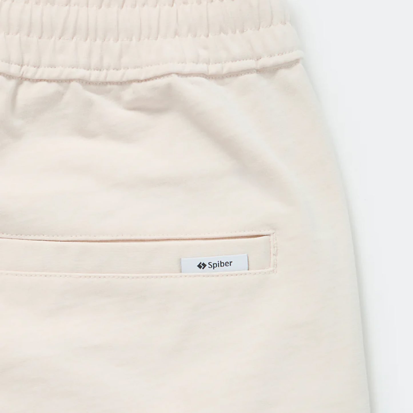 
                  
                    TECH SIDE POCKET SHORTS BREWED PROTEIN
                  
                