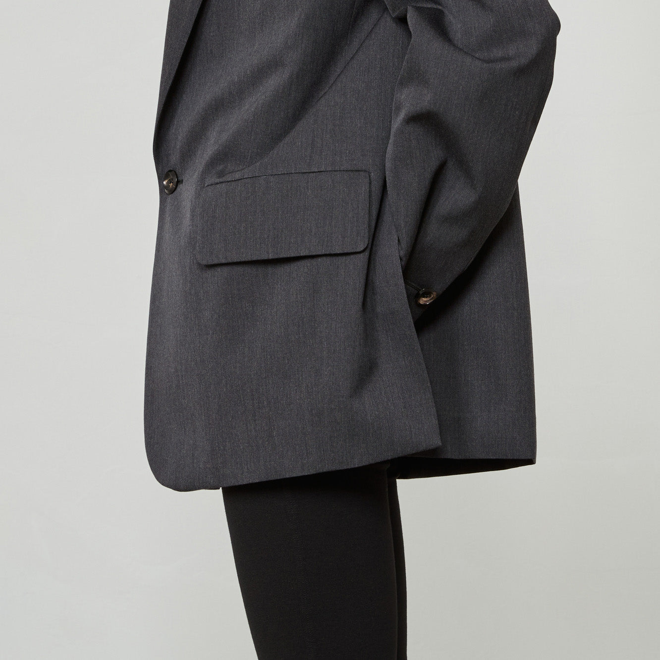 
                  
                    THE RECLASSIC PEAKED JACKET W
                  
                
