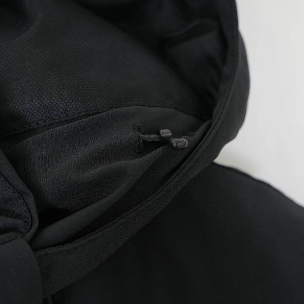 
                  
                    MIDLER, TYPE P-001-BLACK-
                  
                