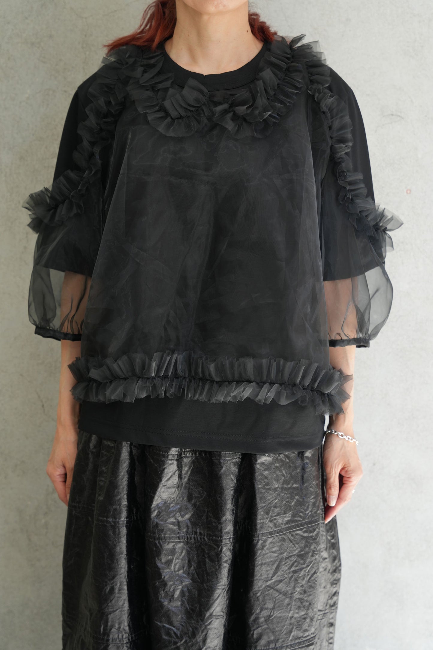 
                  
                    チュールレイヤードTOPS-BLACK-
                  
                