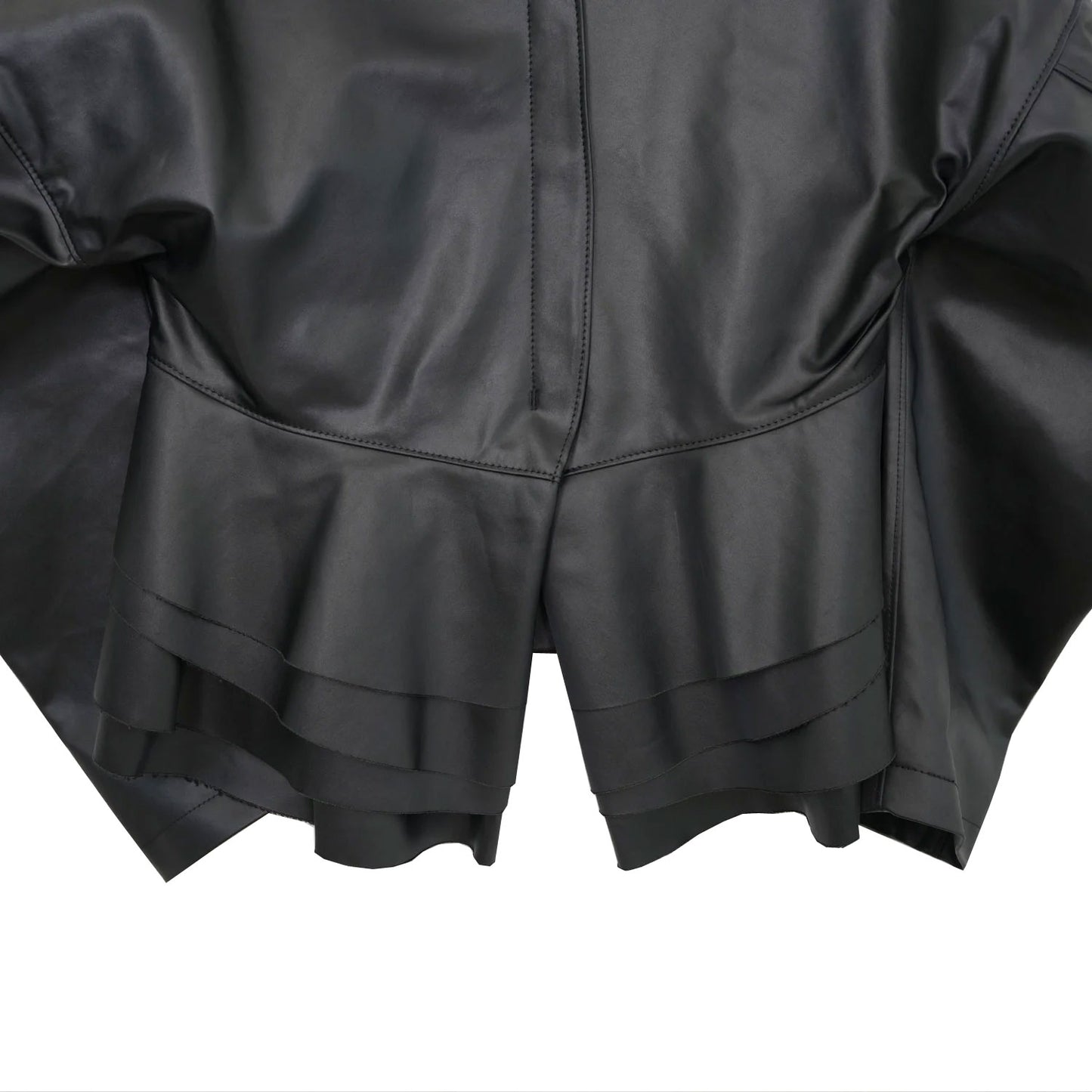 
                  
                    ペプラムフェイクレザージャケット-BLACK-
                  
                