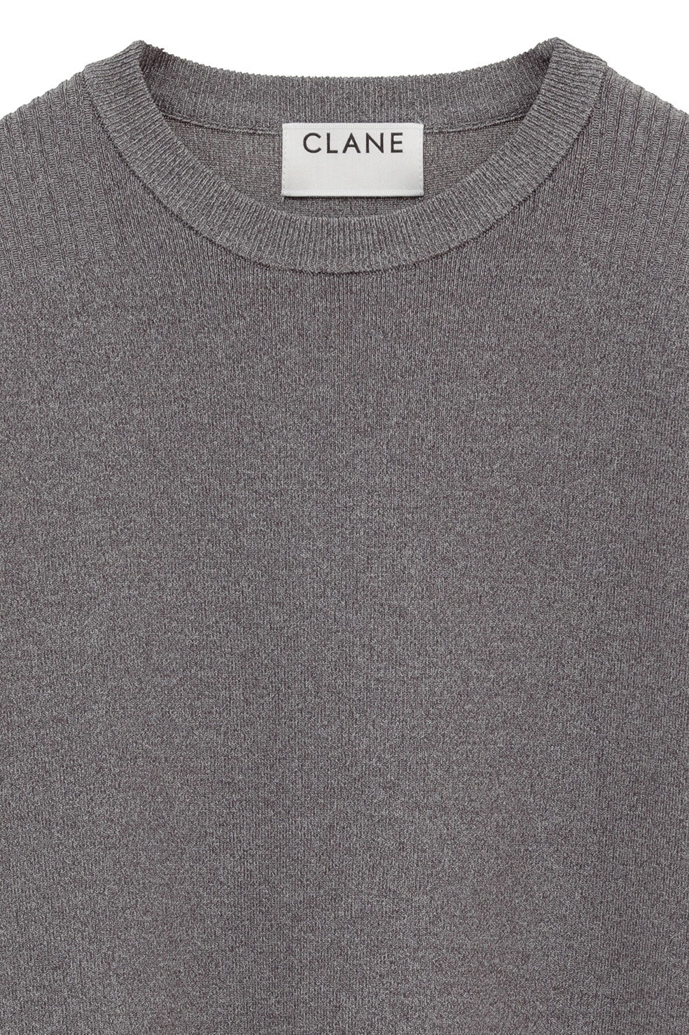 
                  
                    BASIC COMPACT KNIT TOPS
                  
                