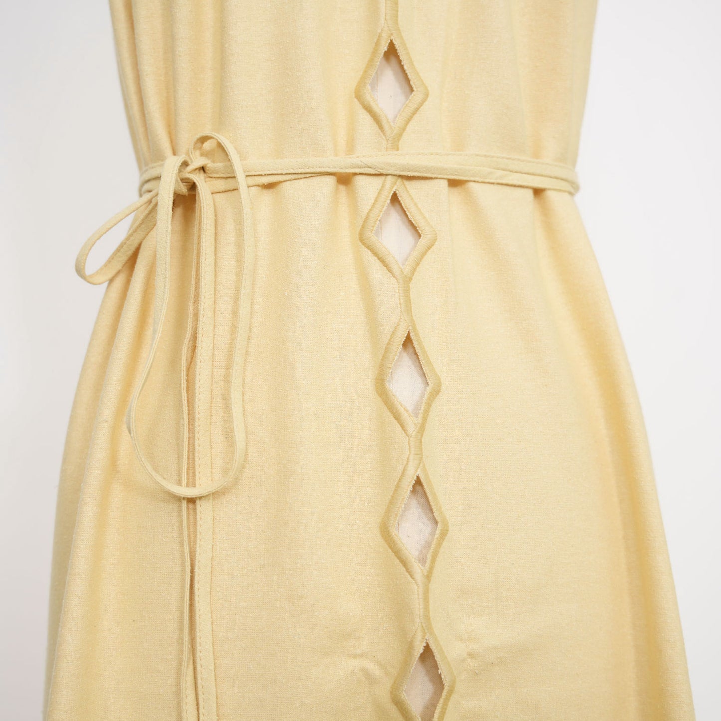 
                  
                    CESSA LIGO DRESS
                  
                