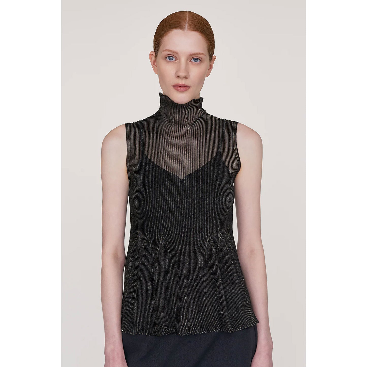 
                  
                    HYPHA LUCENT GLITTER SLEEVELESS TOP-PEARL GOLD-
                  
                
