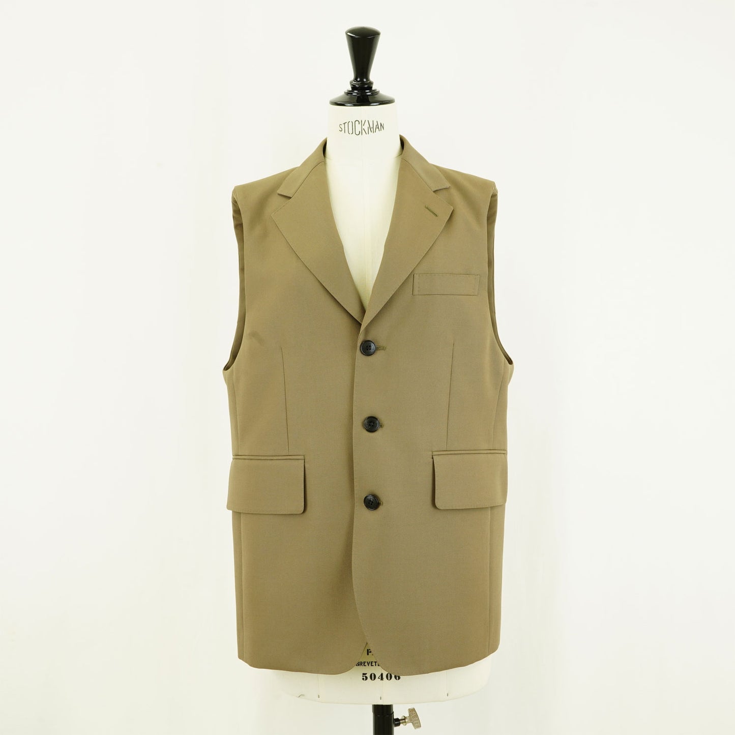 
                  
                    DOESKIN SLEEVELESS BLAZER
                  
                