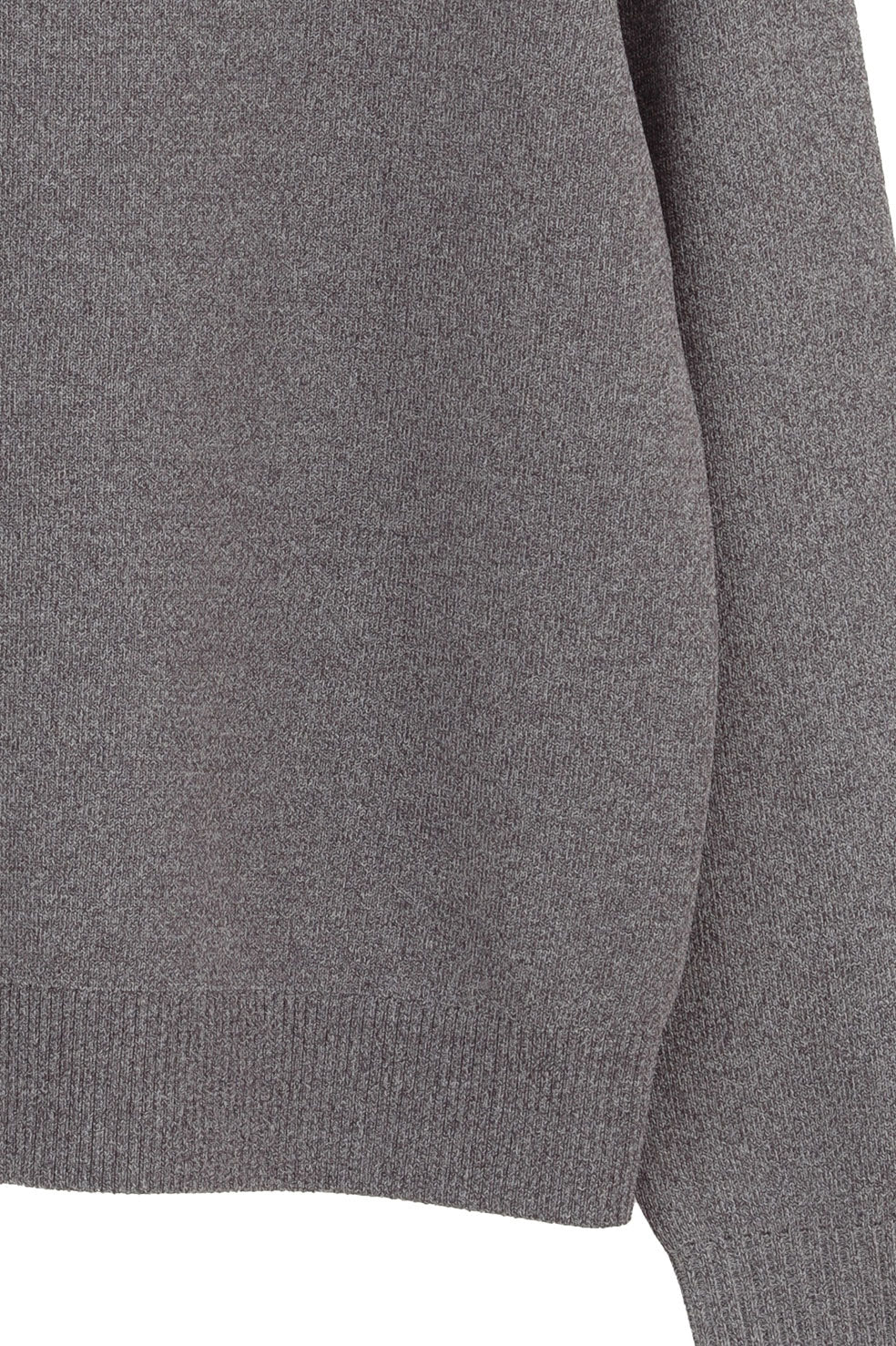 
                  
                    BASIC COMPACT KNIT TOPS
                  
                