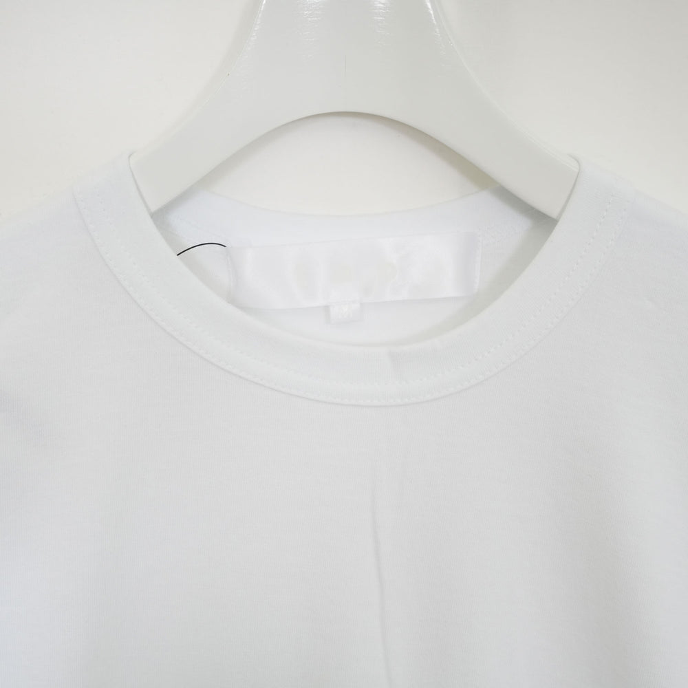 
                  
                    ポケットデザインTシャツ-WHITE-
                  
                
