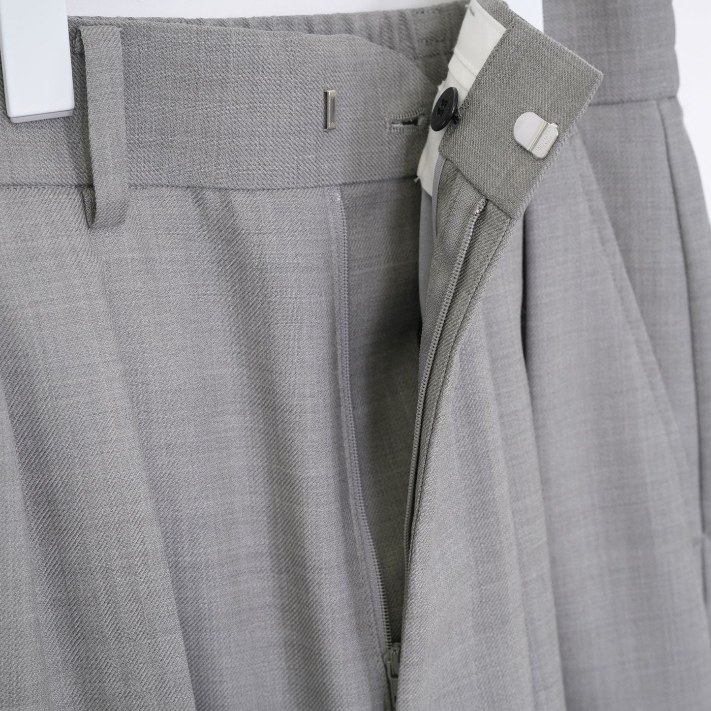 
                  
                    VIYELLA WIDE LEG PANTS-TOP GREY-
                  
                