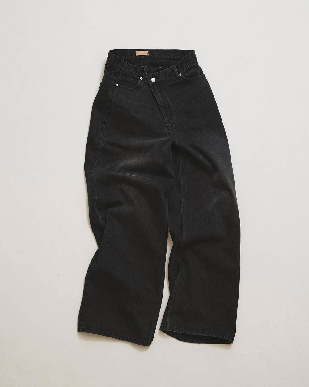 
                  
                    Henry's Denim
                  
                