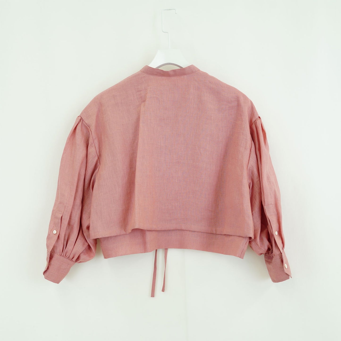 
                  
                    LINEN BALLOON SLEEVE BLOUSE -PINK-
                  
                